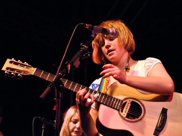 Montreux Jazz Festival 2010: Wallis Bird (singer-songwriter from Ireland), July 15, Music in the Park (Parc Vernex).