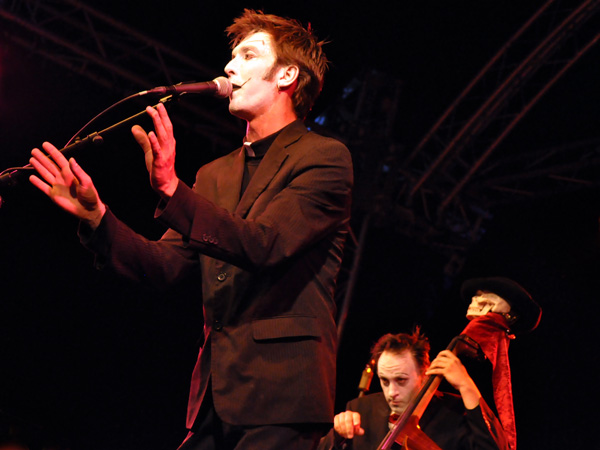 Montreux Jazz Festival 2010: Mac Abbé et le Zombi Orchestra (chanson française, St-Etienne), July 16, Music in the Park (Parc Vernex).