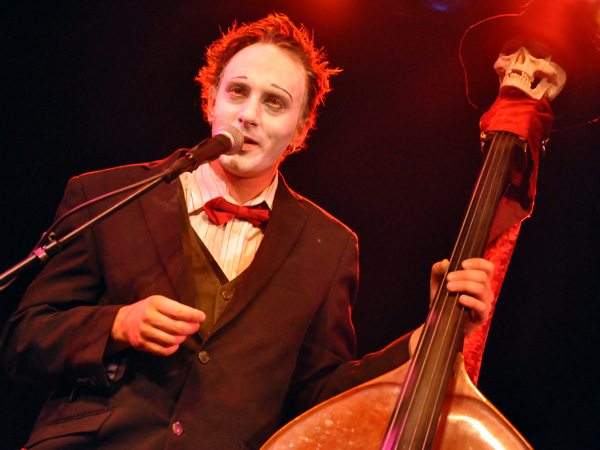 Montreux Jazz Festival 2010: Mac Abbé et le Zombi Orchestra (chanson française, St-Etienne), July 16, Music in the Park (Parc Vernex).