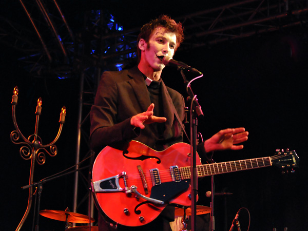 Montreux Jazz Festival 2010: Mac Abbé et le Zombi Orchestra (chanson française, St-Etienne), July 16, Music in the Park (Parc Vernex).