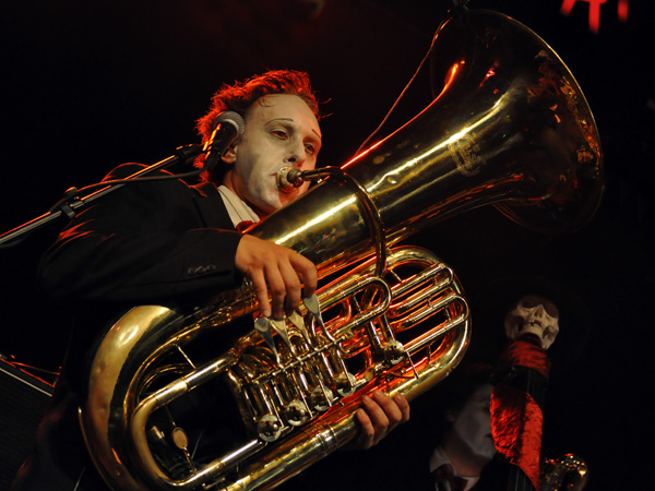 Montreux Jazz Festival 2010: Mac Abbé et le Zombi Orchestra (chanson française, St-Etienne), July 16, Music in the Park (Parc Vernex).