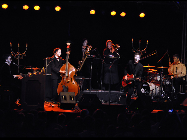 Montreux Jazz Festival 2010: Mac Abbé et le Zombi Orchestra (chanson française, St-Etienne), July 16, Music in the Park (Parc Vernex).