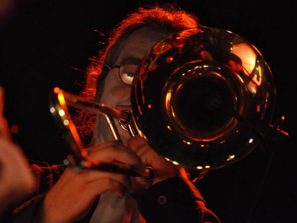 Montreux Jazz Festival 2010: Mac Abbé et le Zombi Orchestra (chanson française, St-Etienne), July 16, Music in the Park (Parc Vernex).