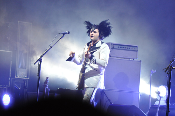 Paléo Festival 2010, Nyon: -M- (Mathieu Chédid), July 21, Grande Scène.