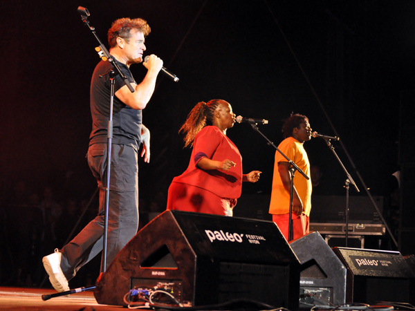 Paléo Festival 2010, Nyon: Johnny Clegg, July 22, Grande Scène.