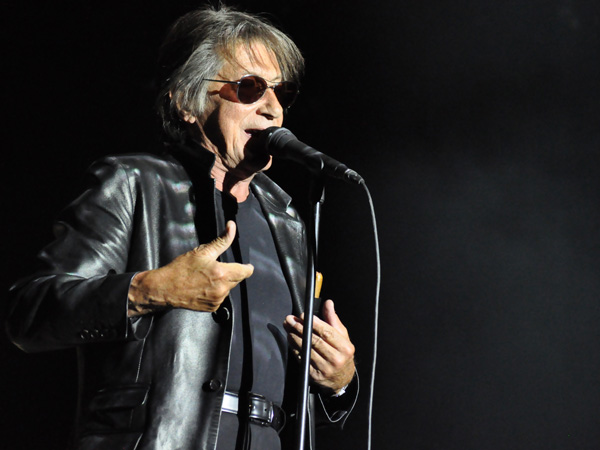 Paléo Festival 2010, Nyon: Jacques Dutronc, July 24, Grande Scène.