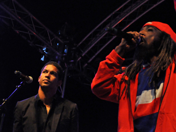 Montreux Jazz Festival 2011: Grand Mother's Funck feat. MC Akil (funk and hip-hop from Switzerland), July 1, Music in the Park, Parc Vernex.