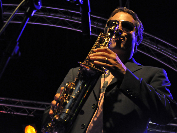 Montreux Jazz Festival 2011: Grand Mother's Funck feat. MC Akil (funk and hip-hop from Switzerland), July 1, Music in the Park, Parc Vernex.