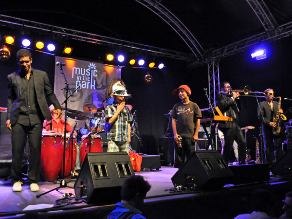 Montreux Jazz Festival 2011: Grand Mother's Funck feat. MC Akil (funk and hip-hop from Switzerland), July 1, Music in the Park, Parc Vernex.