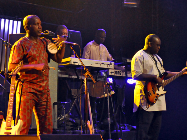 Montreux Jazz Festival 2011: Youssou N'Dour et le Super Etoile de Dakar, July 8, Auditorium Stravinski.