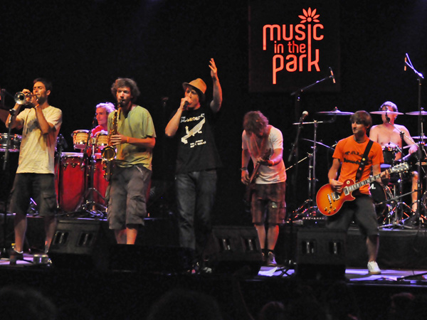 Montreux Jazz Festival 2011: Todos Destinos (ska-punk from Romont, Switzerland), July 10, Music in the Park (Parc Vernex).