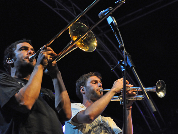 Montreux Jazz Festival 2011: Todos Destinos (ska-punk from Romont, Switzerland), July 10, Music in the Park (Parc Vernex).