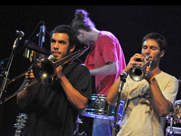 Montreux Jazz Festival 2011: Todos Destinos (ska-punk from Romont, Switzerland), July 10, Music in the Park (Parc Vernex).