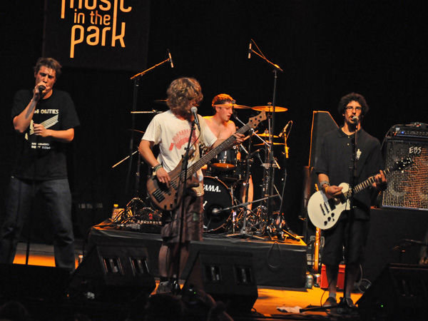 Montreux Jazz Festival 2011: Todos Destinos (ska-punk from Romont, Switzerland), July 10, Music in the Park (Parc Vernex).