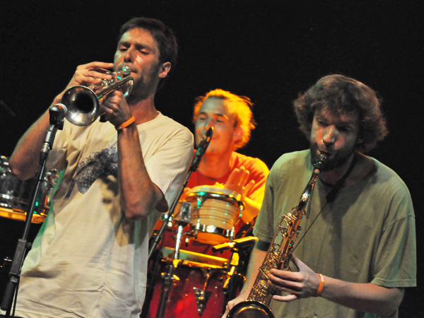 Montreux Jazz Festival 2011: Todos Destinos (ska-punk from Romont, Switzerland), July 10, Music in the Park (Parc Vernex).