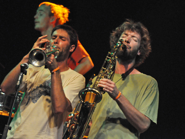 Montreux Jazz Festival 2011: Todos Destinos (ska-punk from Romont, Switzerland), July 10, Music in the Park (Parc Vernex).