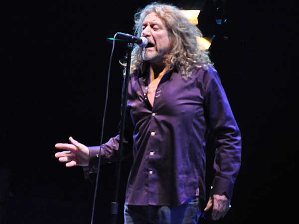 Paléo Festival 2011, Nyon: Robert Plant & Band of Joy, July 23, Grande Scène.