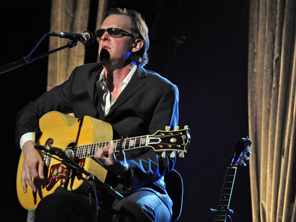 Montreux Jazz Festival 2012: Joe Bonamassa Acoustic Project, June 29, Miles Davis Hall.