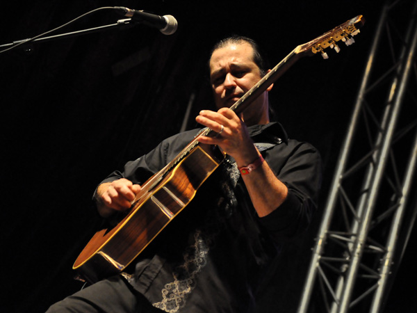 Montreux Jazz Festival 2012: Del Castillo, July 5, Music in the Park (Parc Vernex). Latin rock from the USA.