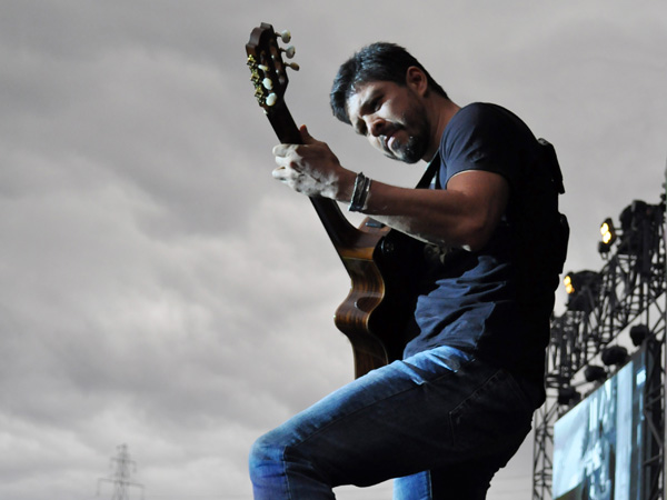 Paléo Festival 2012, Nyon: Rodrigo y Gabriela & C.U.B.A, July 20, Grande Scène.