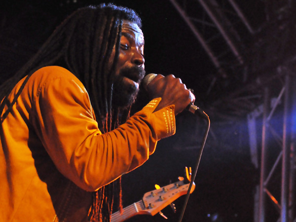 Montreux Jazz Festival 2013: Rocky Dawuni (Ghana - Reggae), July 9, Music in the Park.